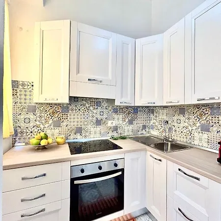 Tuna House Apartment